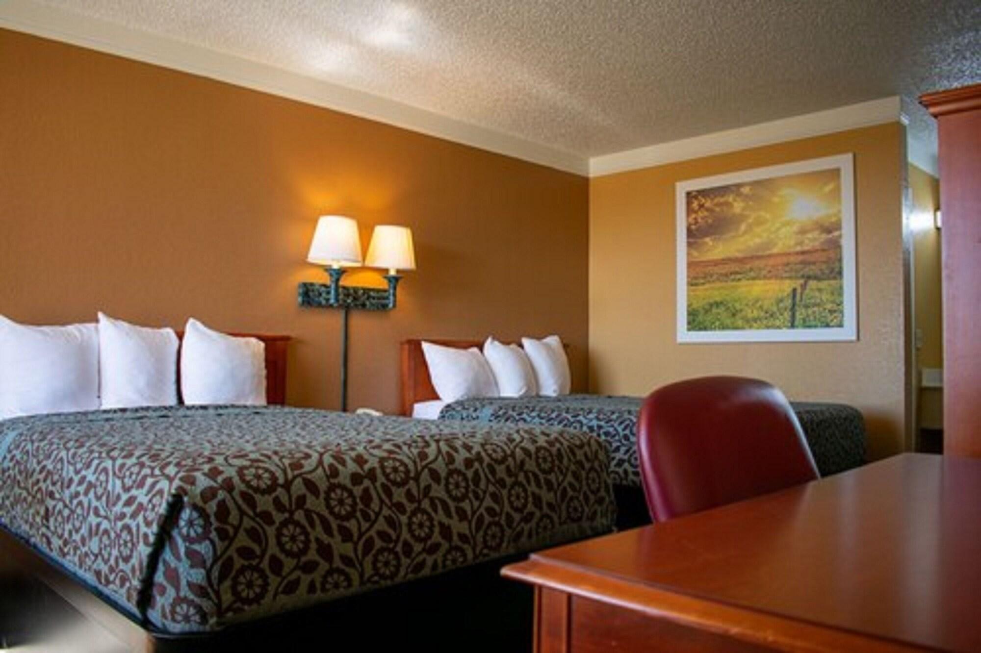 Days Inn By Wyndham Hillsboro Tx Ngoại thất bức ảnh